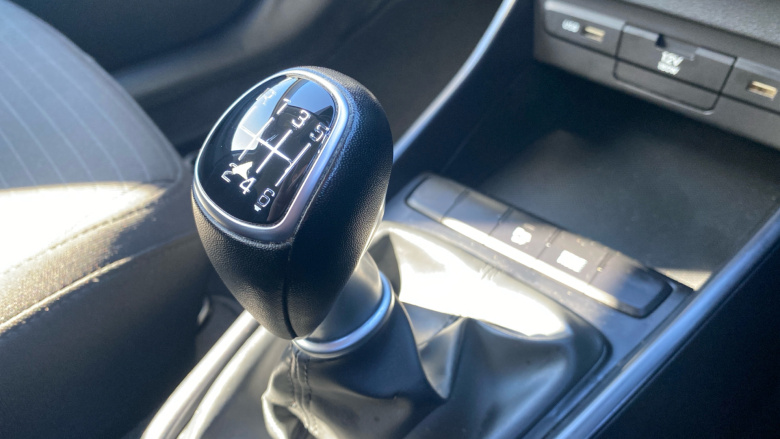 Hyundai i20 1.0T GDi 48V MHD SE Connect 5dr Petrol Hatchback